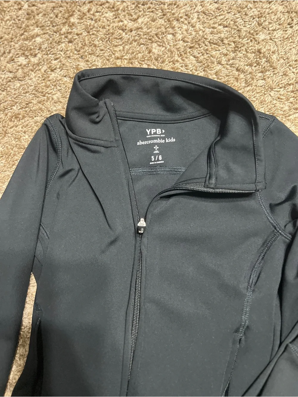 Kids Abercrombie YPB athletic set size 5/6
